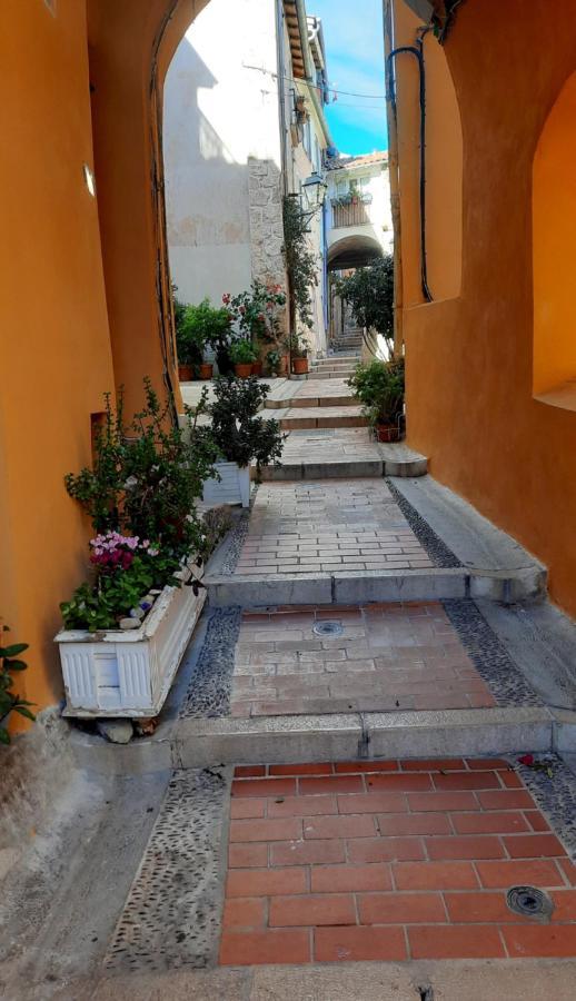 Menton, Centre Historique, Vue Mer Εξωτερικό φωτογραφία